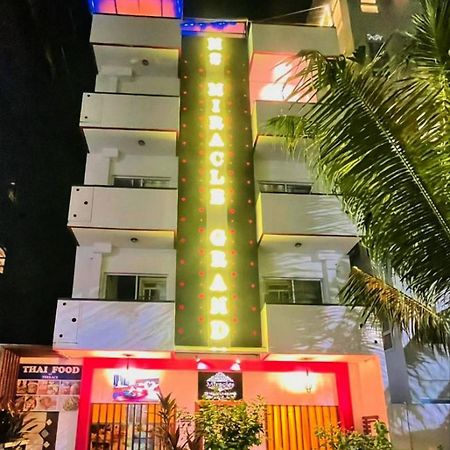 Hs Miracle Grand Hotel Hulhumalé Buitenkant foto