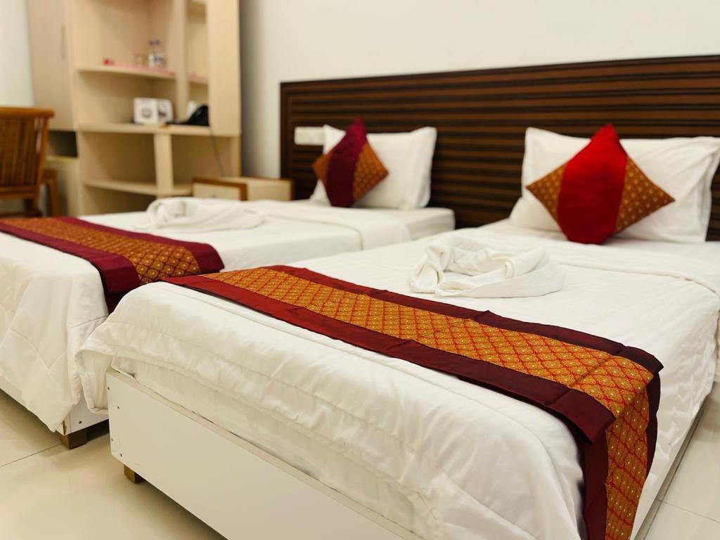 Hs Miracle Grand Hotel Hulhumalé Buitenkant foto