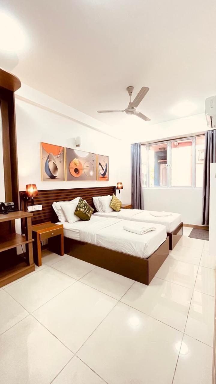 Hs Miracle Grand Hotel Hulhumalé Buitenkant foto